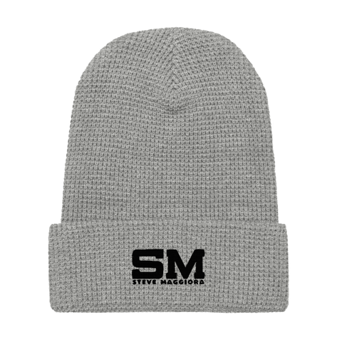 Embroidered SM Logo Waffle Beanie - Blk